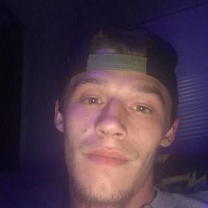 Meet your Posher, Ethan